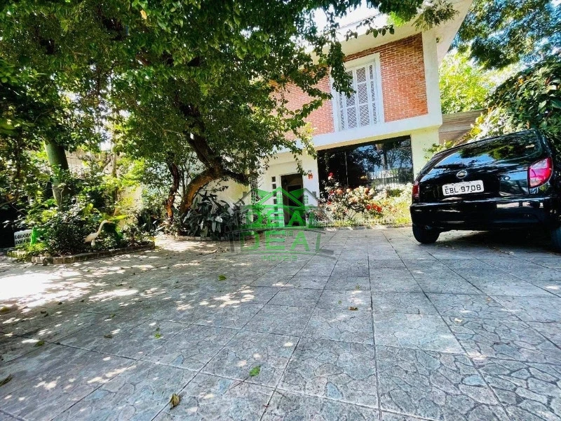 Imagens do imóveis Sobrado para Venda no Alto da Lapa, 3 dorm, 1 suíte, 4 vagas, 204 m, 315 m