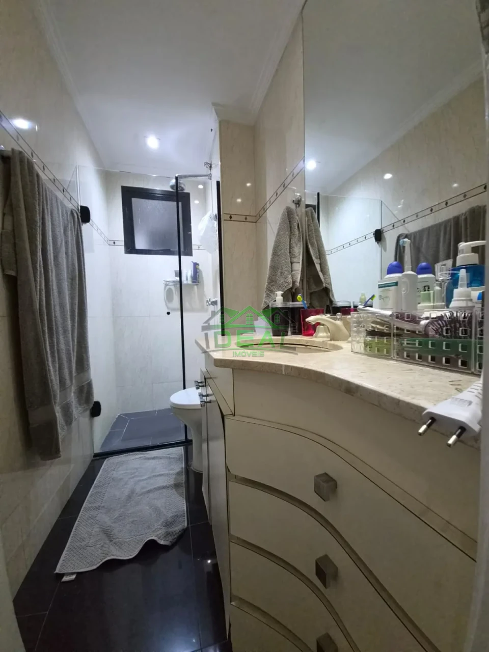 Apartamento à Venda na Vila Leopoldina | 3 Dormitórios, sendo 2 Suítes, e 2 Vagas