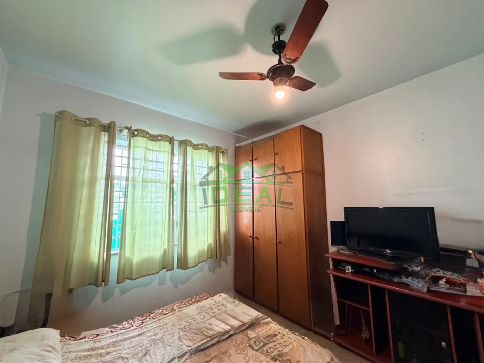 Casa Térrea para Venda no Alto da Lapa, Muito Quintal!
