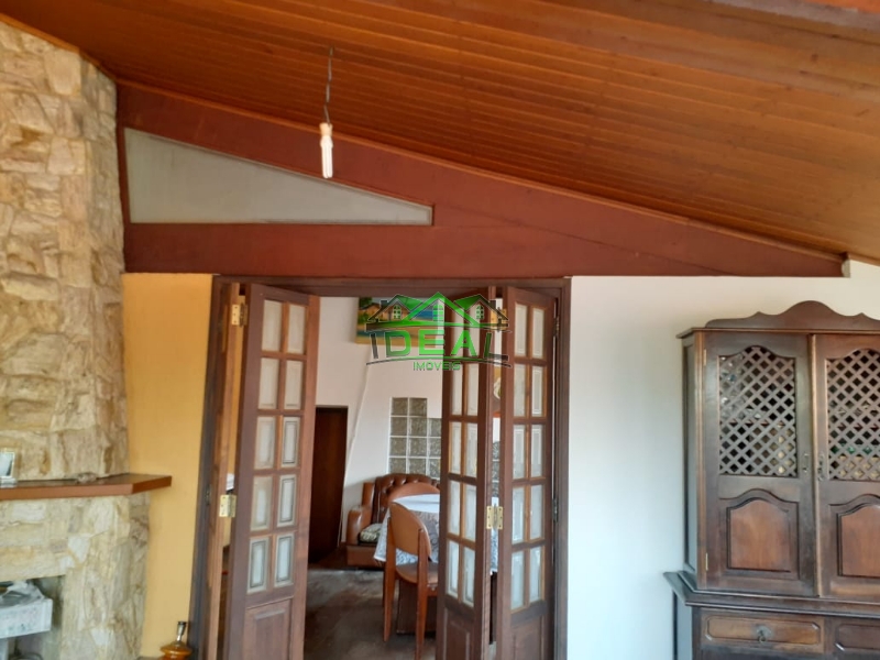Sobrado para Venda no bairro Vila Ipojuca, 5 dorm, 2 suíte, 4 vagas, 348 m, 405 m