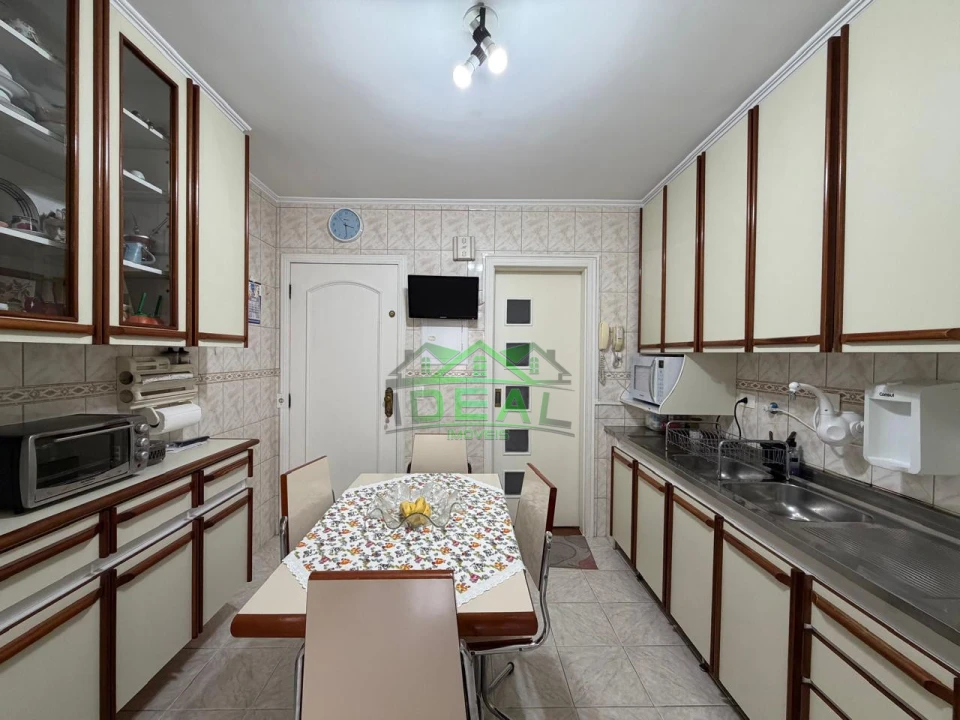 Apartamento para Venda no Alto da Lapa, 3 dorm sendo 1 suíte, 3 Banheiros e 2 Vagas