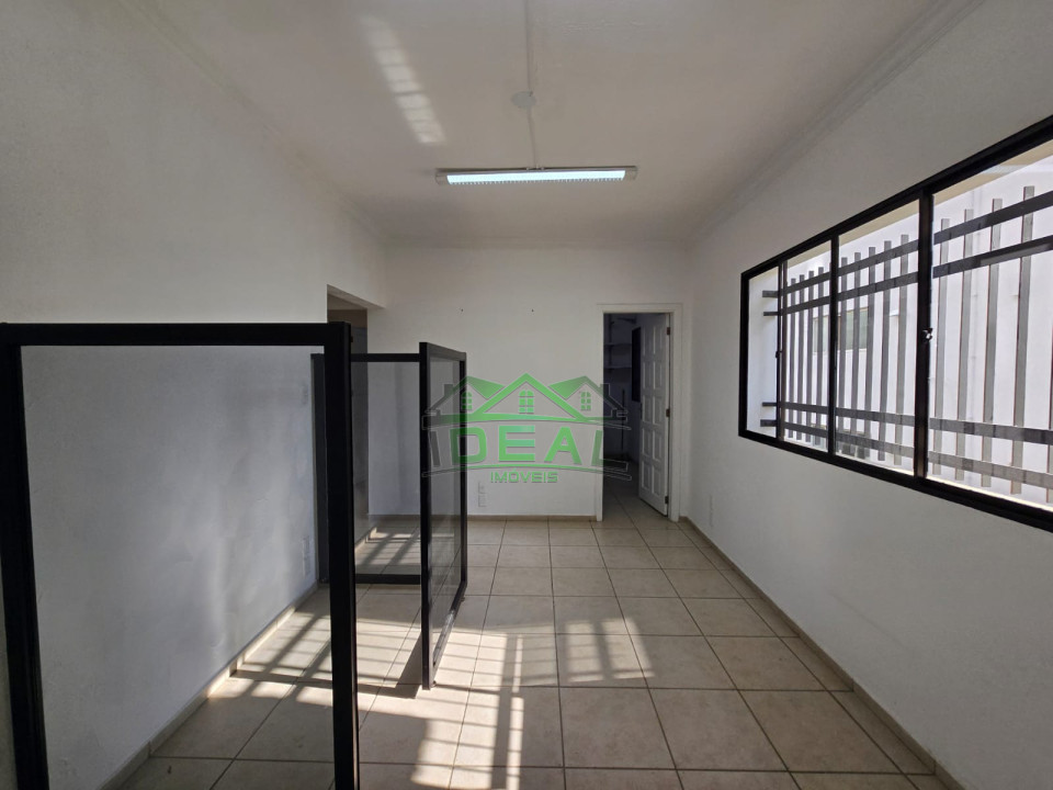 Conjunto Comercial para Locação no Alto da Lapa, 3 Salas e 1 Vaga