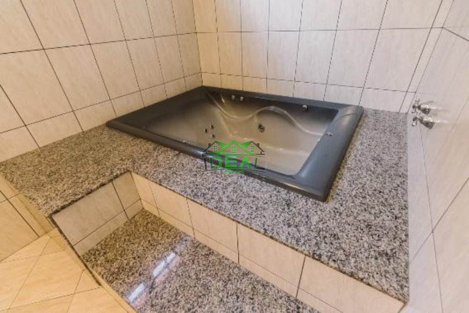 Casa térrea com 3 domitórios , 3 suíte, 5 vagas, 340 m, 627 m Imagens do imóveis Casa térrea com 3 domitórios , 3 suíte, 5 vagas, 340 m, 627 m