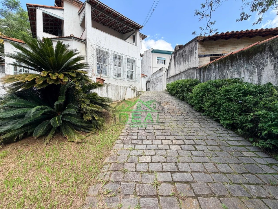 Sobrado para Venda no bairro Alto da Lapa, 3 dorm, 1 suíte, 4 vagas, 180 m
