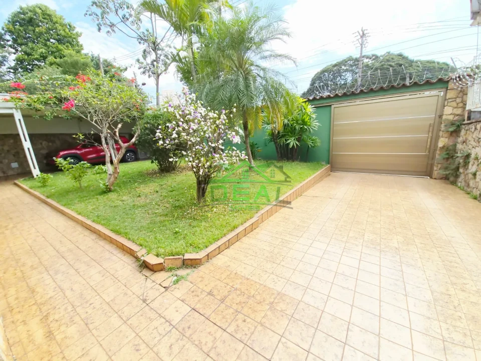 Casa Térrea a Venda no Alto da Lapa | Garagem para 10 Carros