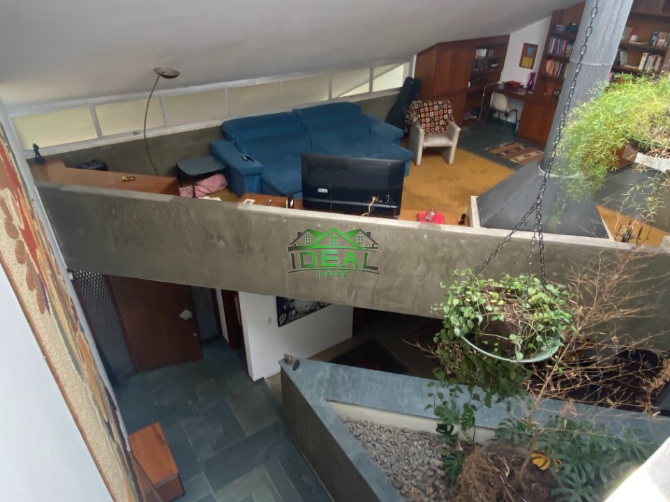 Imagens do imóveis Casa de Arquiteto para Aluguel no Boaçava, 4 dorm, 2 suites e 6 vagas