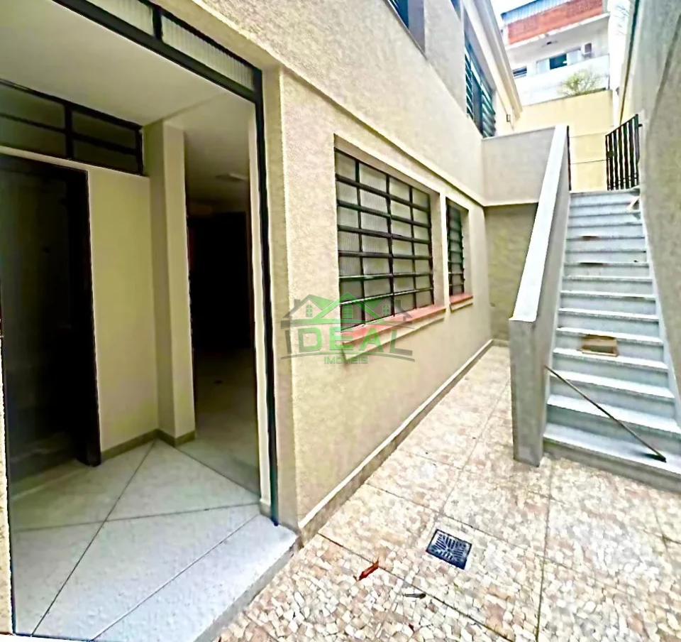 Sobrado para Locação ou Venda na Vila Mariana | 3 dormitórios sendo 1 suíte, 3 vagas