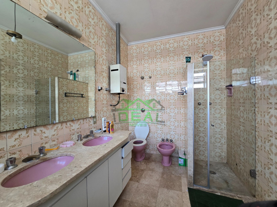 Imagens do imóveis Casa Térrea para Venda no Alto da Lapa, 655m² de Terreno