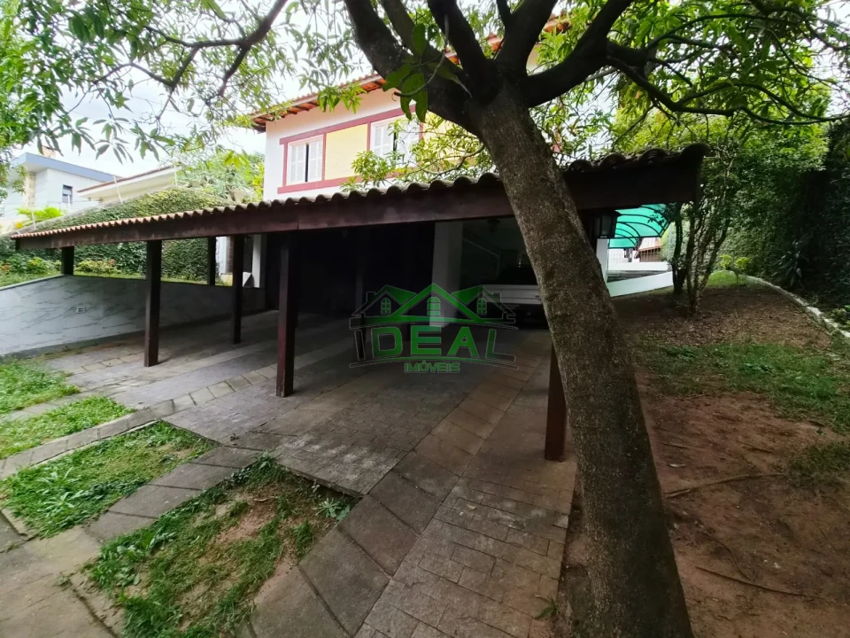 Imagens do imóveis Excelente Imóvel, com 3 dormitórios, 6 vagas de garagem