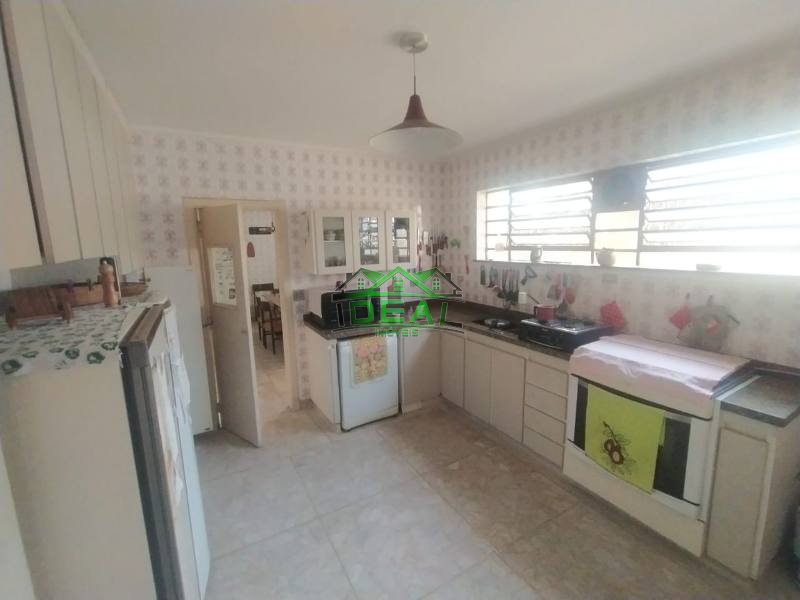 Casa (Sobrado) para Venda, 3 dorm(s), 1 suite(s), 6 vaga(s), 290 m²