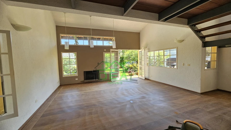 Imagens do imóveis Sobrado para alugar no Alto da Lapa, com estilo único