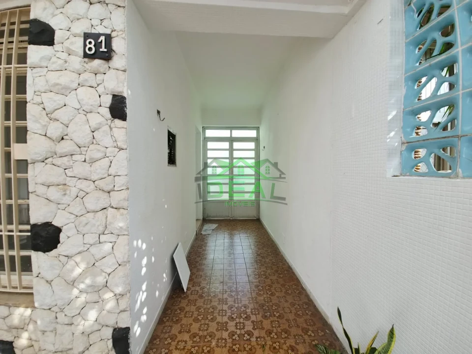 Imagens do imóveis Casa para locação, com 3 dormitórios, 2 vagas, Próximo ao MC DONALDS , na Cerro Corá