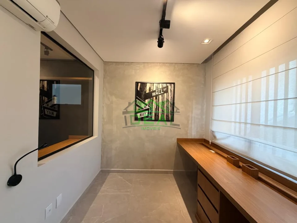 Sobrado Triplex com Pé-Direito Alto, Escritório e Terraço Gourmet no Alto da Lapa