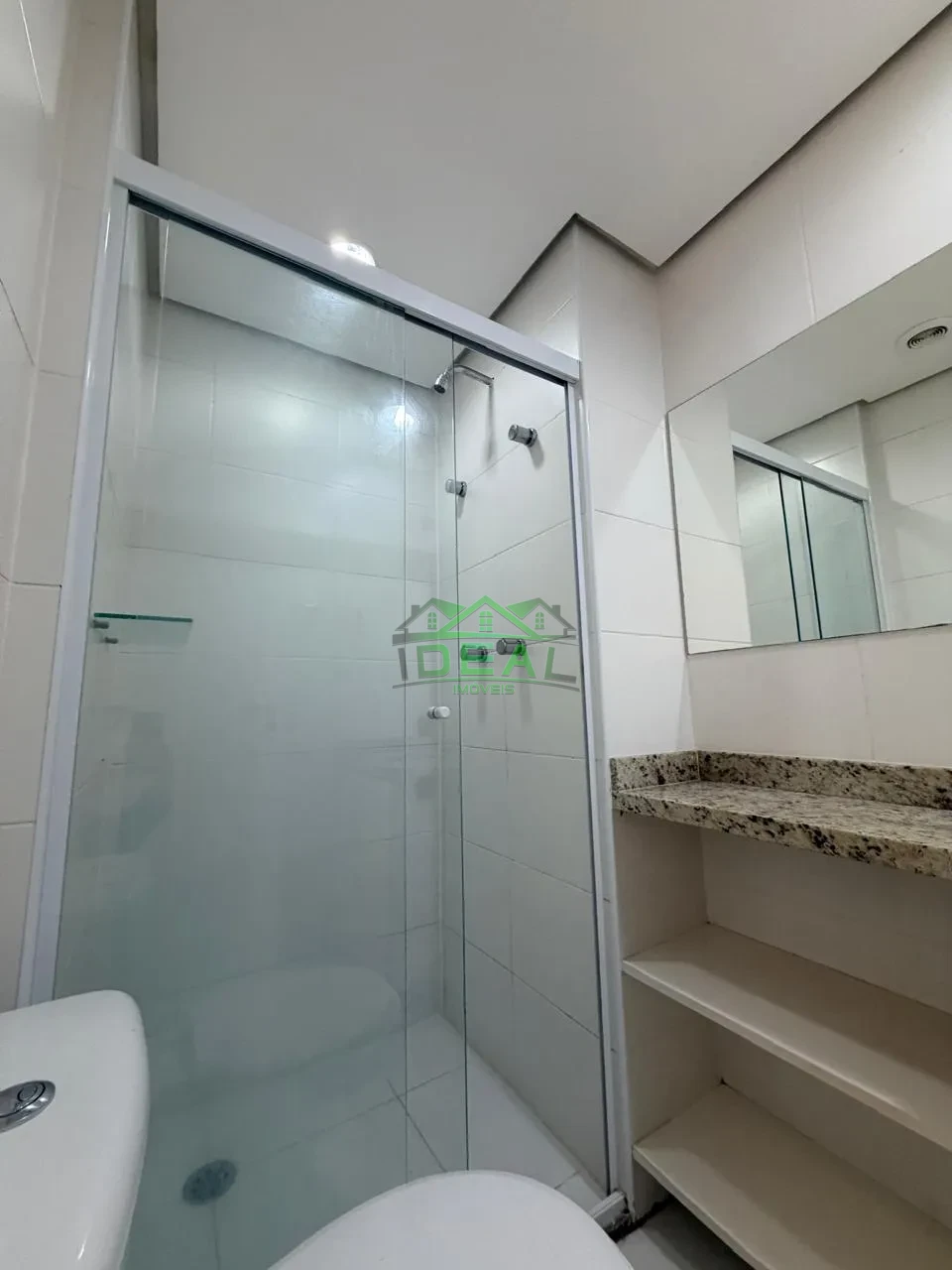 Apartamento para Locação na Vila Ipojuca, Varanda e Lazer Completo