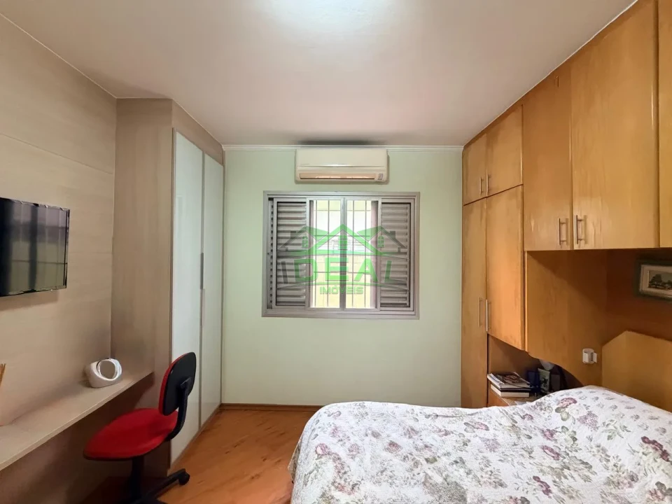 Casa para Venda no Jaguaré, 3 Dormitórios sendo 1 Suíte e 4 Vagas