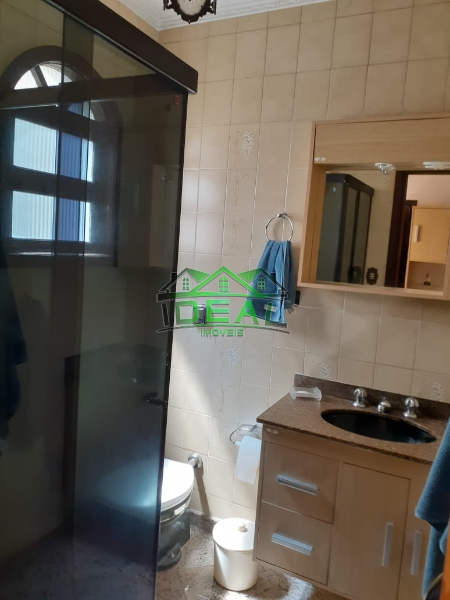Sobrado para Venda no bairro Vila Ipojuca, 5 dorm, 2 suíte, 4 vagas, 348 m, 405 m