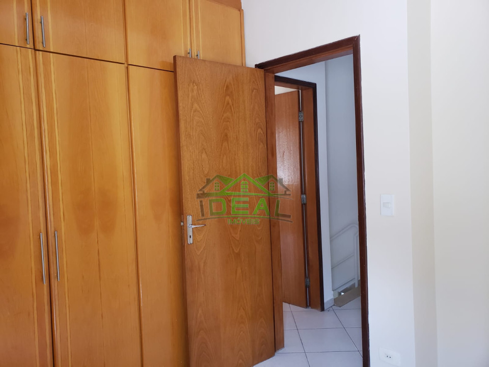 Casa com 3 Quartos e 4 banheiros à Venda imovel VAGO por R$ 1.150.000