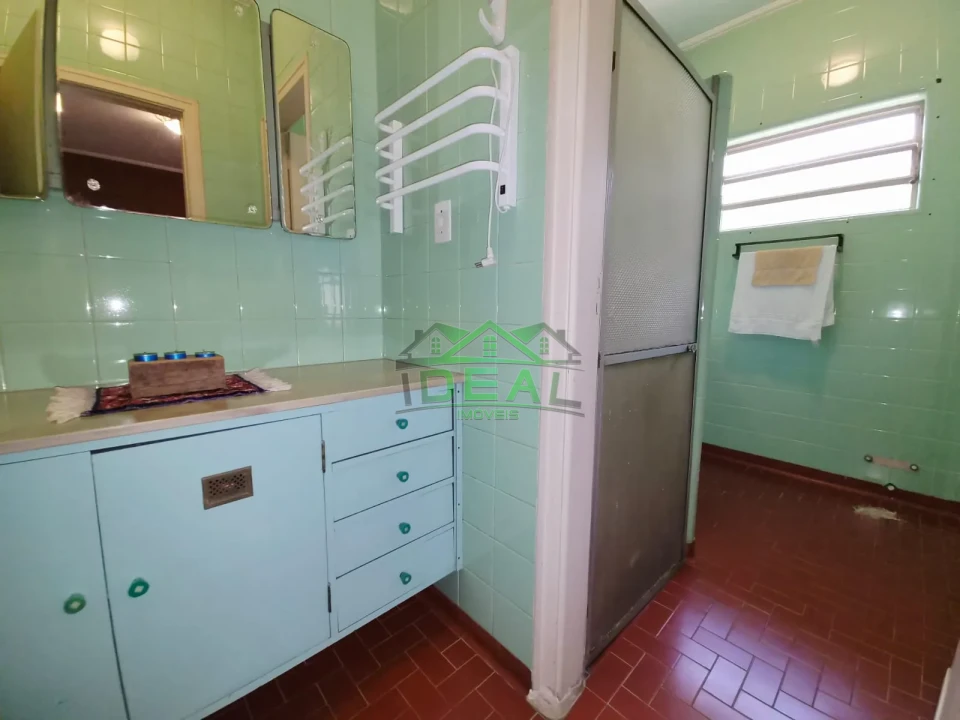 Casa Térrea a Venda no Alto da Lapa | Garagem para 10 Carros