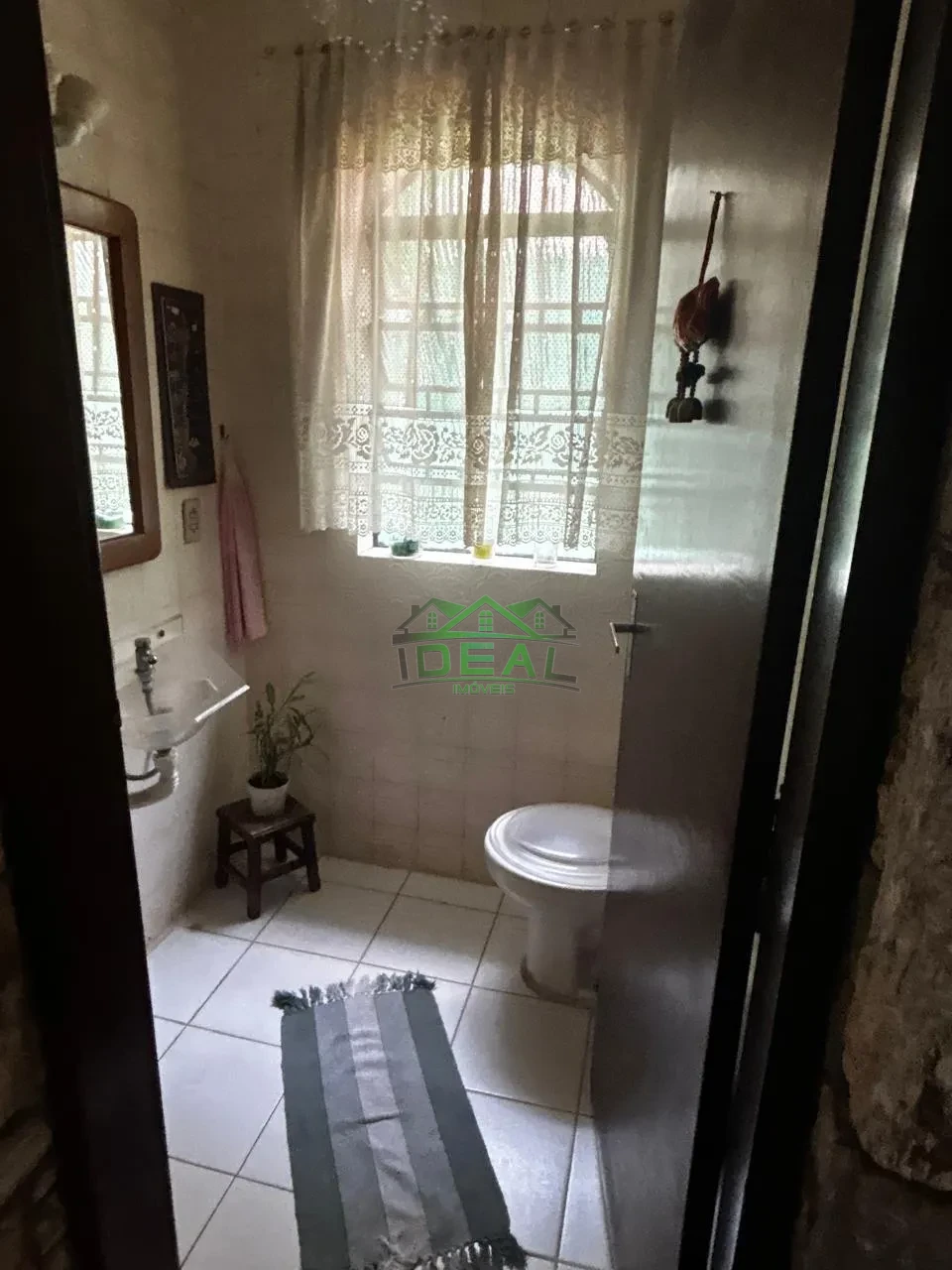 Sobrado  a venda  no Alto da Lapa, 3 dormitórios sendo 3 suítes, 4 vagas, 236 m
