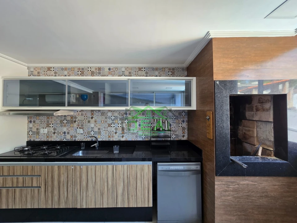 Imagens do imóveis Sobrado para Alugar no Condomínio Recanto City Anastácio, Piscina e Espaço Gourmet