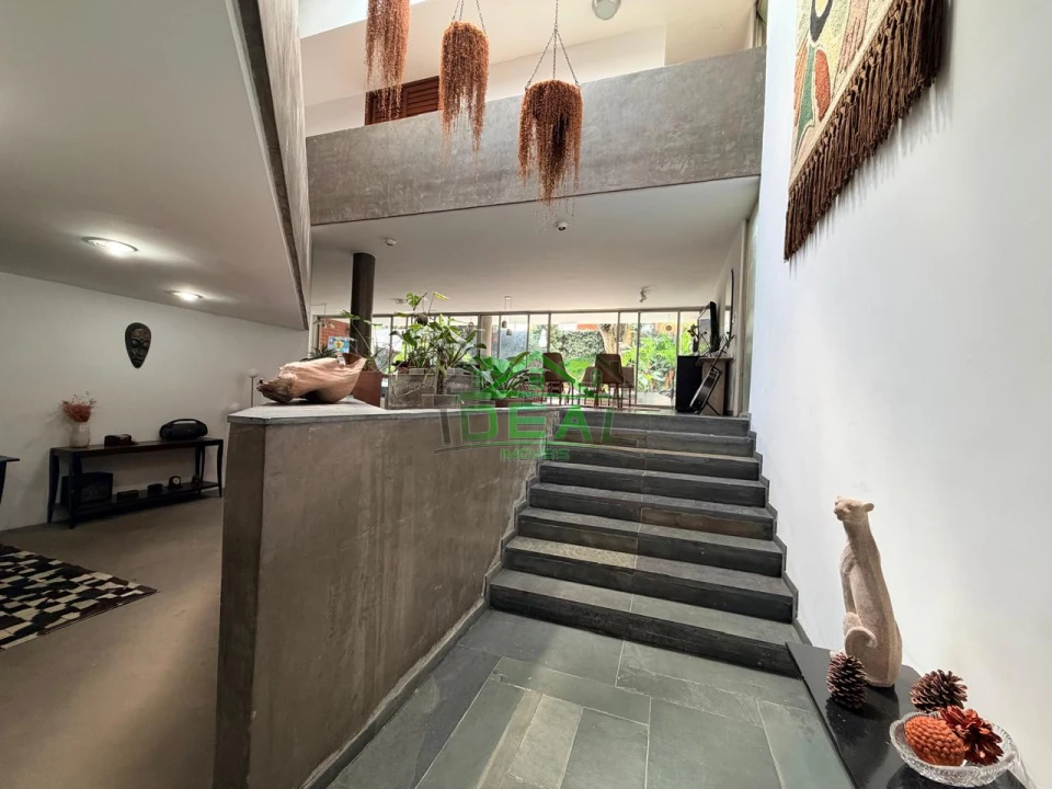 Imagens do imóveis Casa de Arquiteto para Aluguel no Boaçava, 4 dorm, 2 suites e 6 vagas