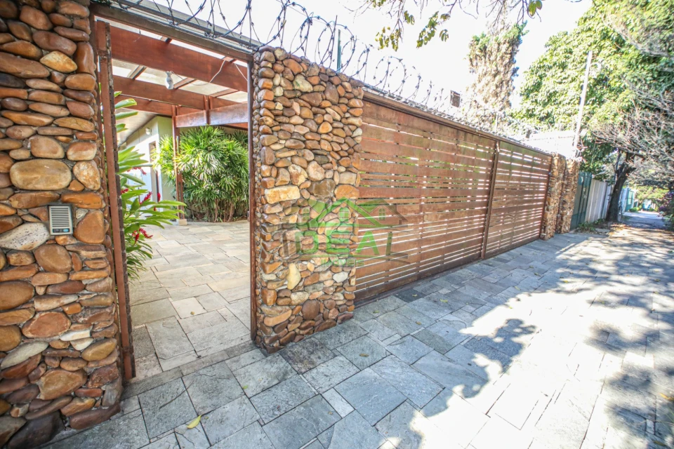 Imagens do imóveis Excelente Casa a venda e Locação, 3 suítes,4 vagas.