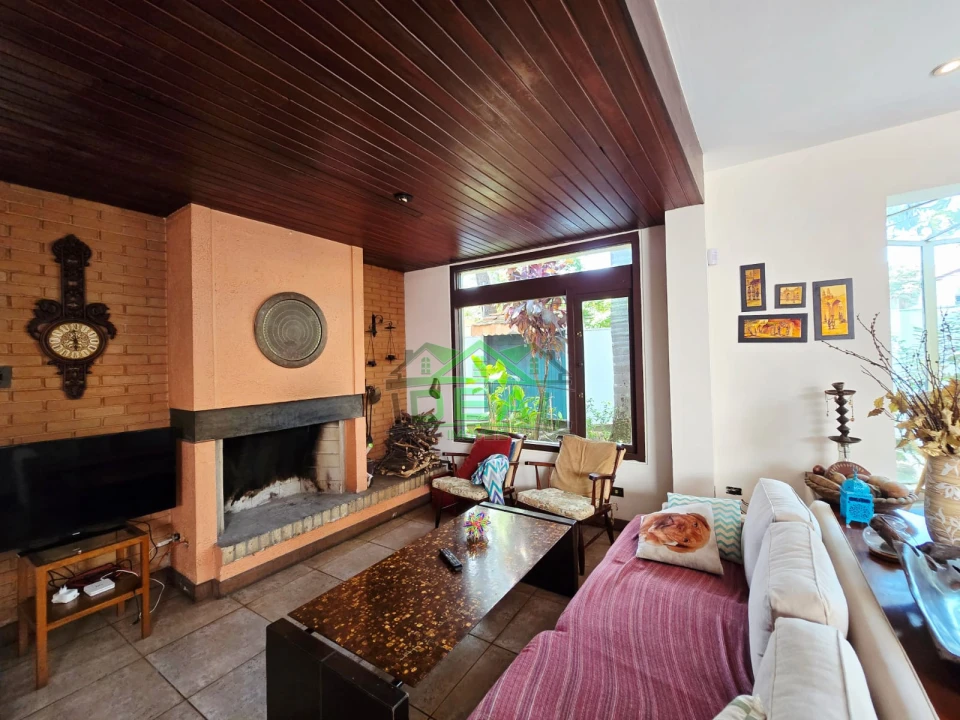 Casa para Venda no Boaçava, 1150m², Piscina e Churrasqueira
