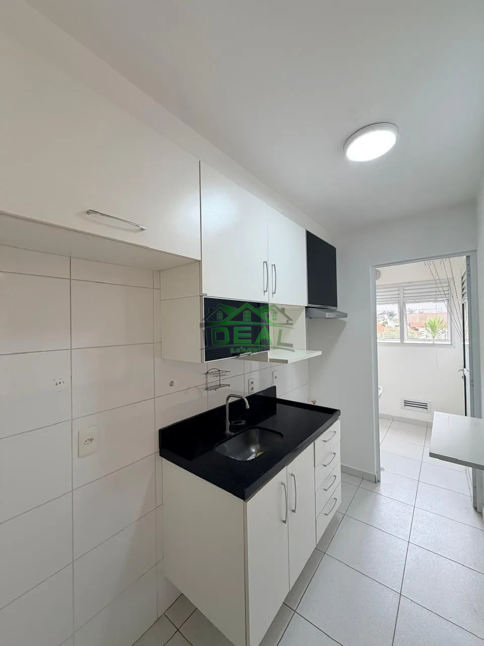 Apartamento para Locação na Vila Ipojuca, Varanda e Lazer Completo