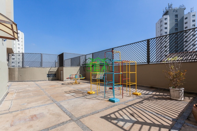 Apartamento à Venda no Alto da Lapa, 2 dormitórios.