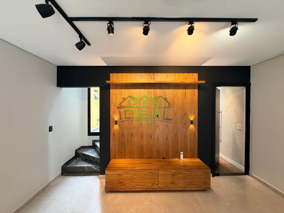 Sobrado Triplex com Pé-Direito Alto, Escritório e Terraço Gourmet no Alto da Lapa