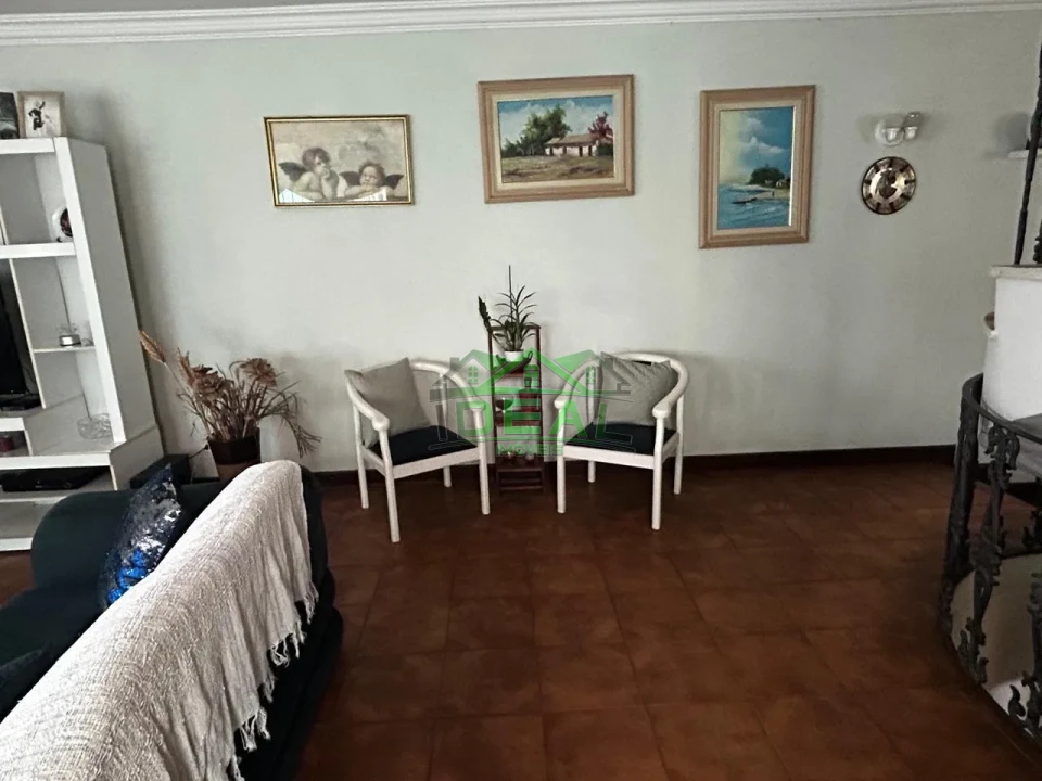 Sobrado  a venda  no Alto da Lapa, 3 dormitórios sendo 3 suítes, 4 vagas, 236 m