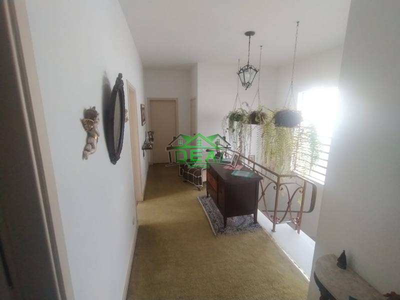 Casa (Sobrado) para Venda, 3 dorm(s), 1 suite(s), 6 vaga(s), 290 m²