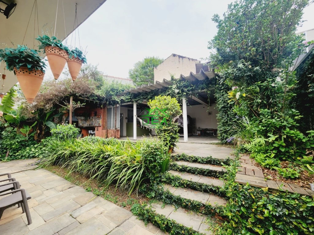 Casa Térrea para Venda no Alto da Lapa, bem localizada e rua arborizada Imagens do imóveis Casa Térrea para Venda no Alto da Lapa, bem localizada e rua arborizada