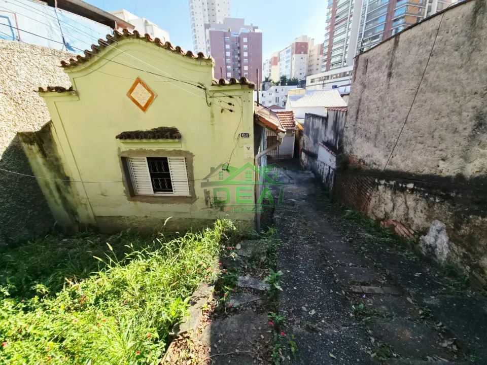 Casa térrea a venda, 2 casas no mesmo terreno, 3 vagas de garagem