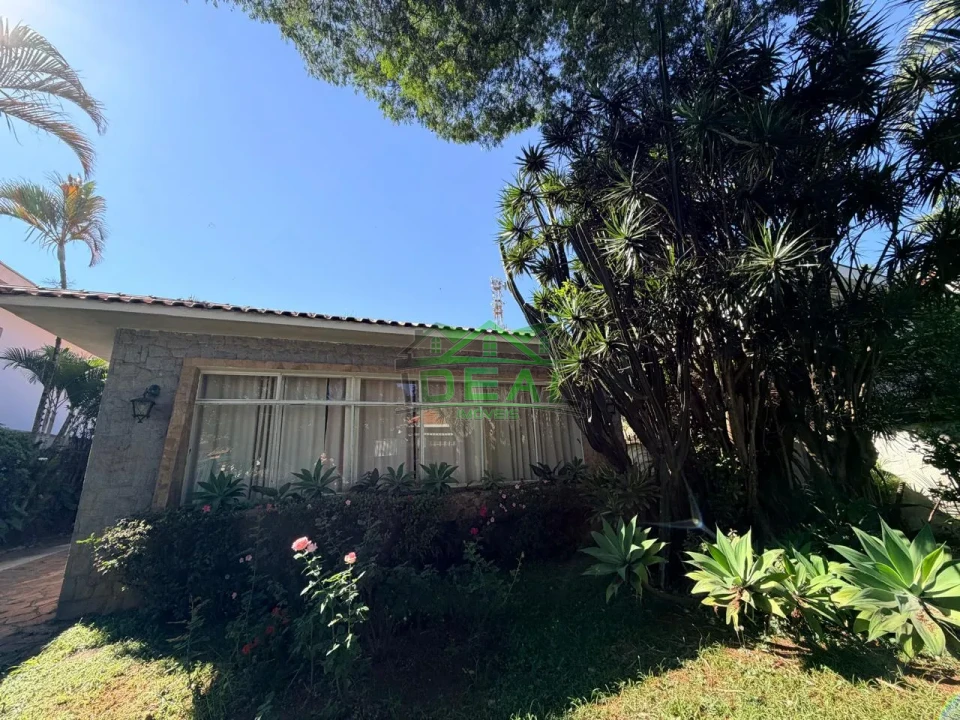 Casa Térrea para Venda no Alto da Lapa, Muito Quintal!