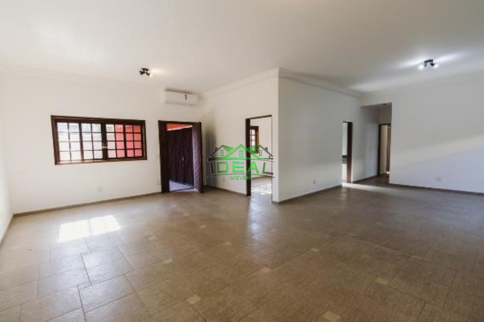 Casa térrea com 3 domitórios , 3 suíte, 5 vagas, 340 m, 627 m Imagens do imóveis Casa térrea com 3 domitórios , 3 suíte, 5 vagas, 340 m, 627 m