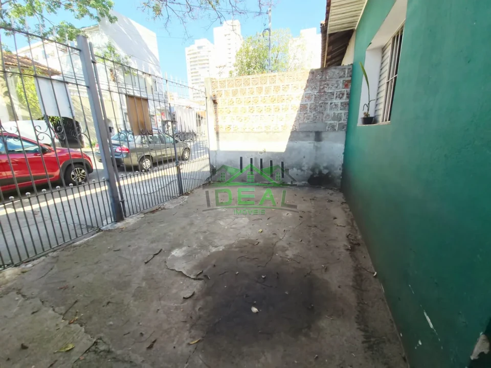 Casa Térrea a venda zoneamento misto