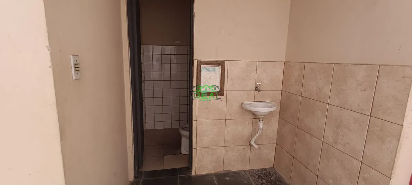 Sobrado comercial na Lapa, 11 salas comerciais