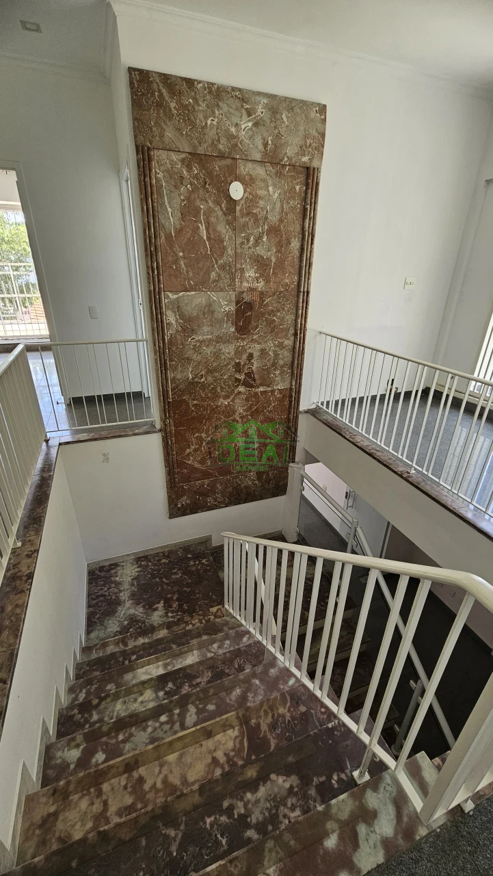 Imagens do imóveis Casa Sobrado Residencial e Comercial para Venda no bairro Alto da Lapa, 5 dorms e 2 vagas