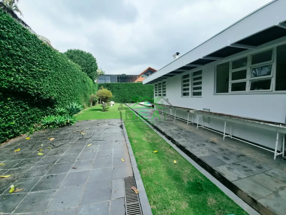 Imagens do imóveis Mansão para Venda Alto da Lapa, com 1.739 metros de terreno