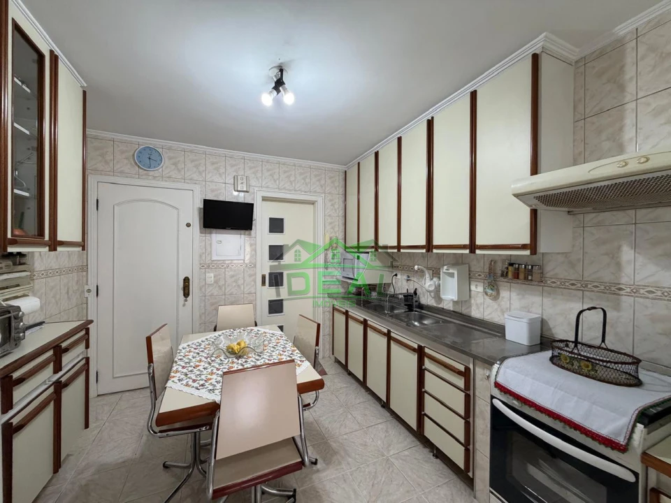 Apartamento para Venda no Alto da Lapa, 3 dorm sendo 1 suíte, 3 Banheiros e 2 Vagas