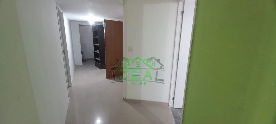 Apartamento para Locação, Próximo ao Metro e Isento de Condomínio/IPTU