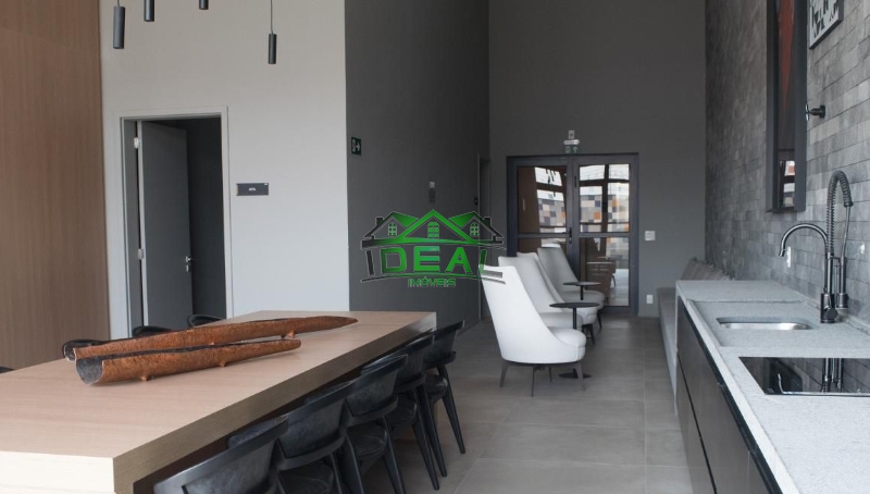 Apartamento (Apartamento Padrão) para Venda, 2 dorm(s), 1 suite(s), 1 vaga(s), 61 m²