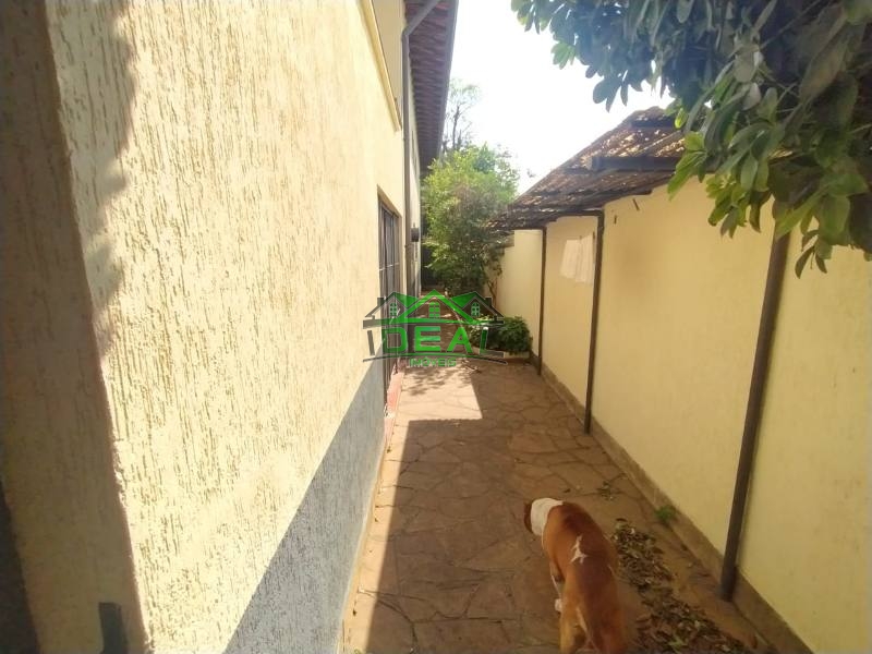Casa (Sobrado) para Venda, 3 dorm(s), 1 suite(s), 6 vaga(s), 290 m²