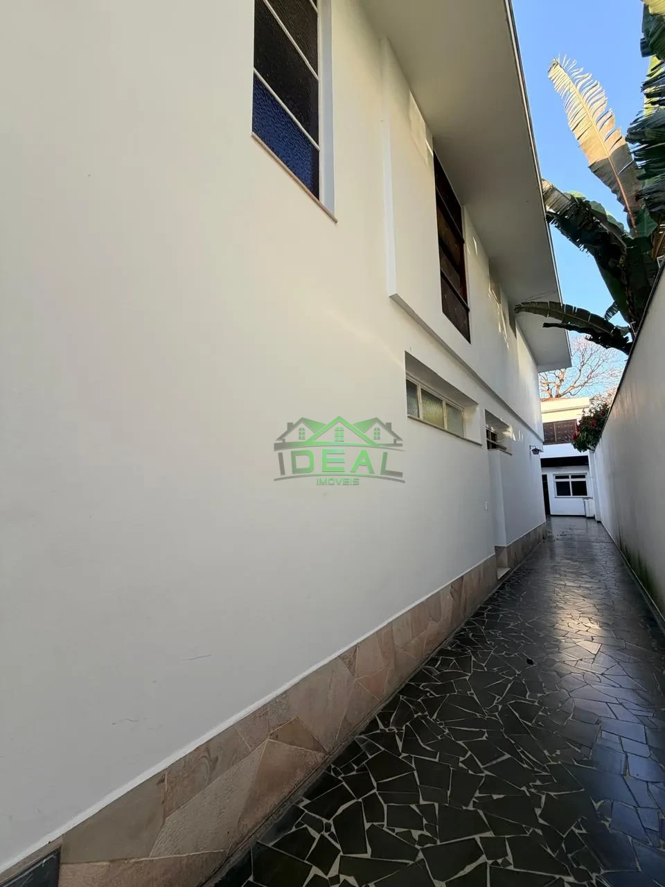 Sobrado para Venda no Alto da Lapa, Rua Tranquila e Arborizada