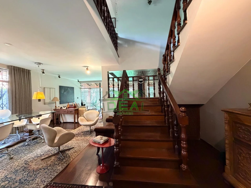 Casa para Venda no Alto da Lapa, 4 Dorm sendo 2 Suítes, 5 Banheiros