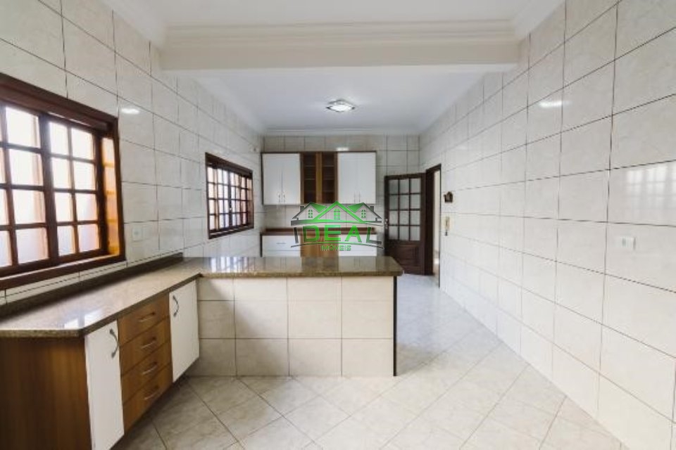 Casa térrea com 3 domitórios , 3 suíte, 5 vagas, 340 m, 627 m Imagens do imóveis Casa térrea com 3 domitórios , 3 suíte, 5 vagas, 340 m, 627 m