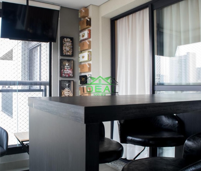 Apartamento (Apartamento Padrão) para Venda, 2 dorm(s), 1 suite(s), 1 vaga(s), 61 m²