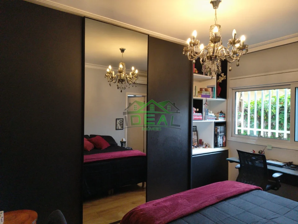 Imagens do imóveis Linda Casa com 4 suítes,6 vagas de garagem . Lazer completo