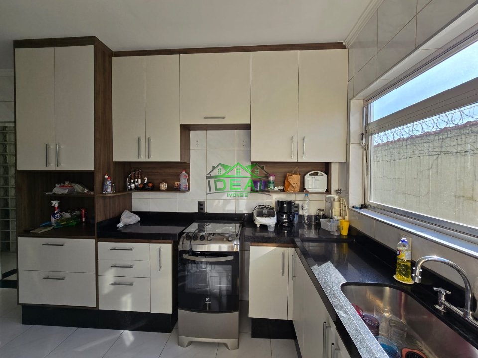 Sobrado para Venda na Vila Barreto, 2 Casas, 6 dorm(s), 1 suite(s), 3 vaga(s), 360 m² Imagens do imóveis Sobrado para Venda na Vila Barreto, 2 Casas, 6 dorm(s), 1 suite(s), 3 vaga(s), 360 m²